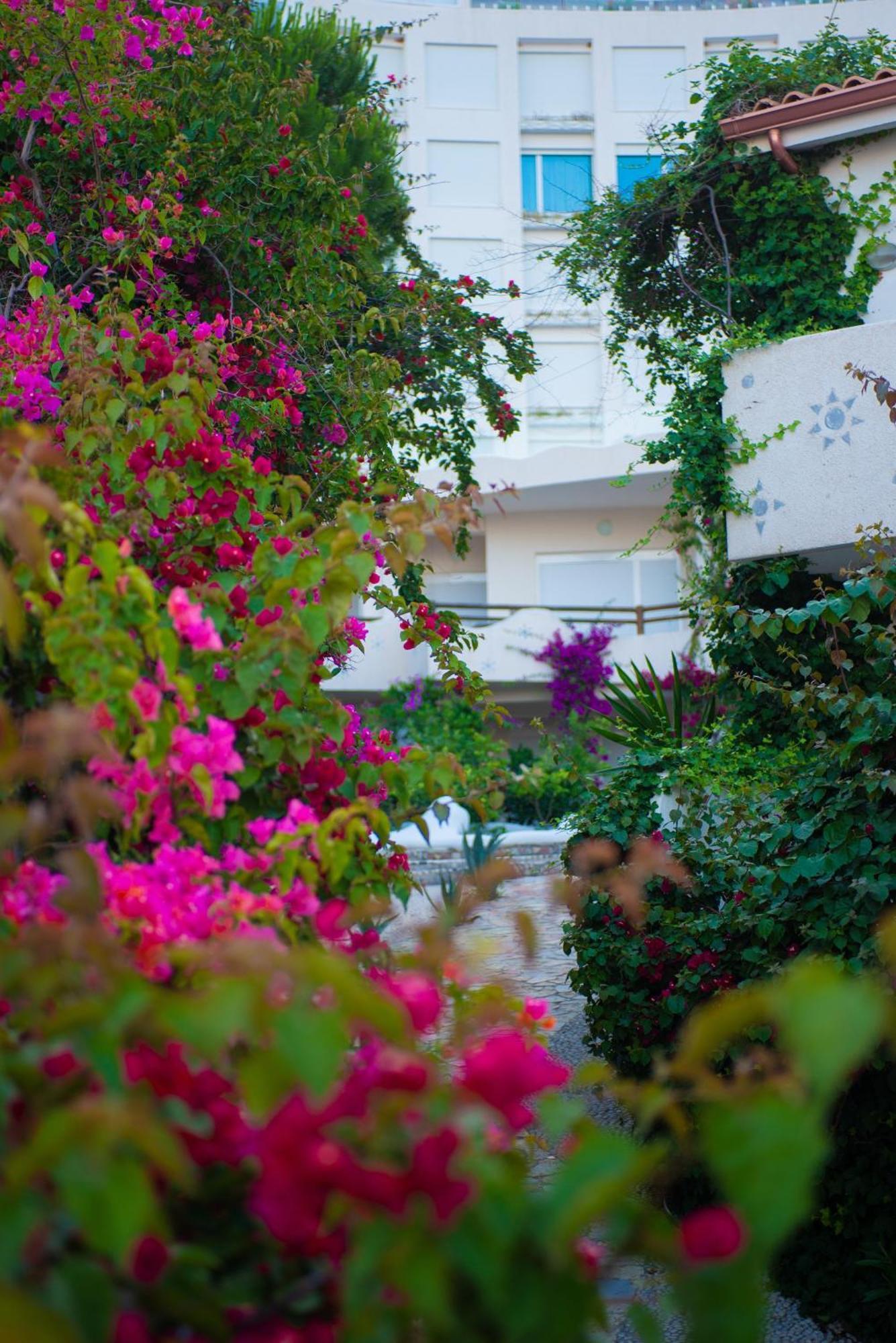 Bougainville Bay Apartments Sarandë Exterior foto